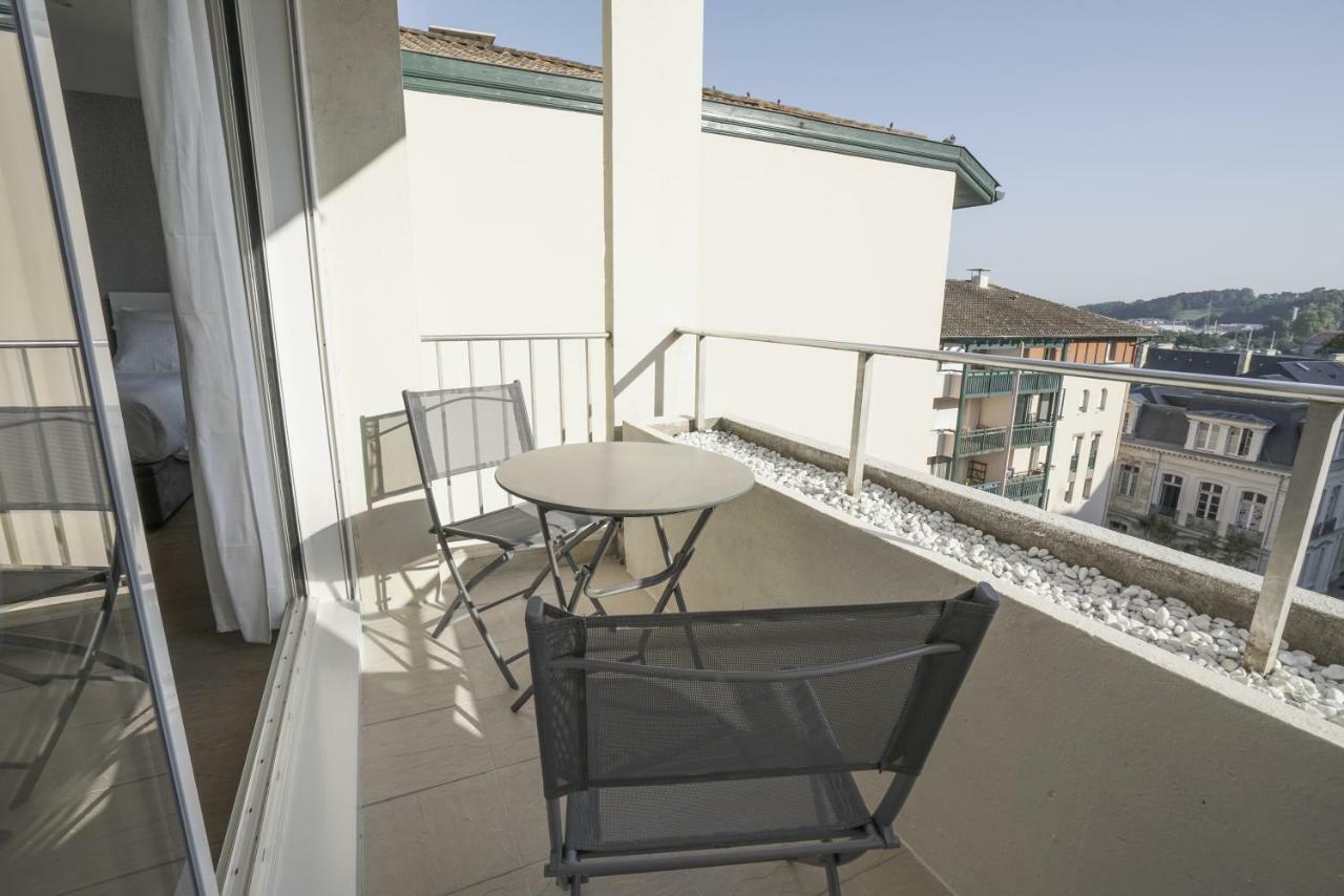 Parc 709 Bayonne Apartment Екстериор снимка